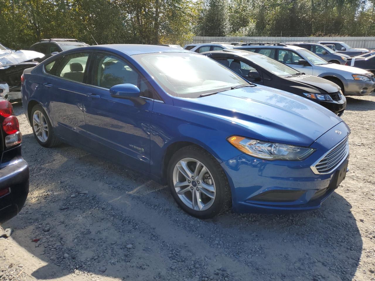 Photo 3 VIN: 3FA6P0LU0JR220248 - FORD FUSION 