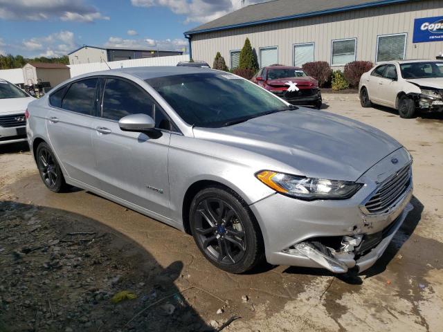 Photo 3 VIN: 3FA6P0LU0JR229340 - FORD FUSION SE 