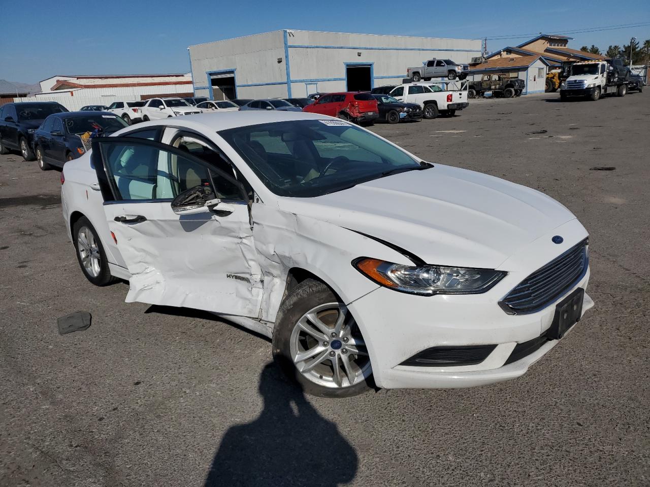 Photo 3 VIN: 3FA6P0LU0JR234618 - FORD FUSION 