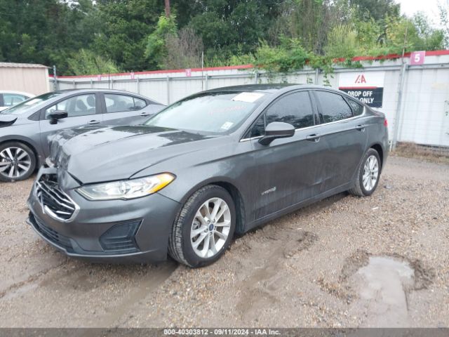 Photo 1 VIN: 3FA6P0LU0KR110513 - FORD FUSION 