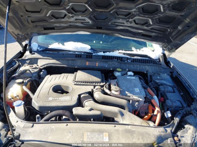 Photo 9 VIN: 3FA6P0LU0KR157282 - FORD FUSION HYBRID 