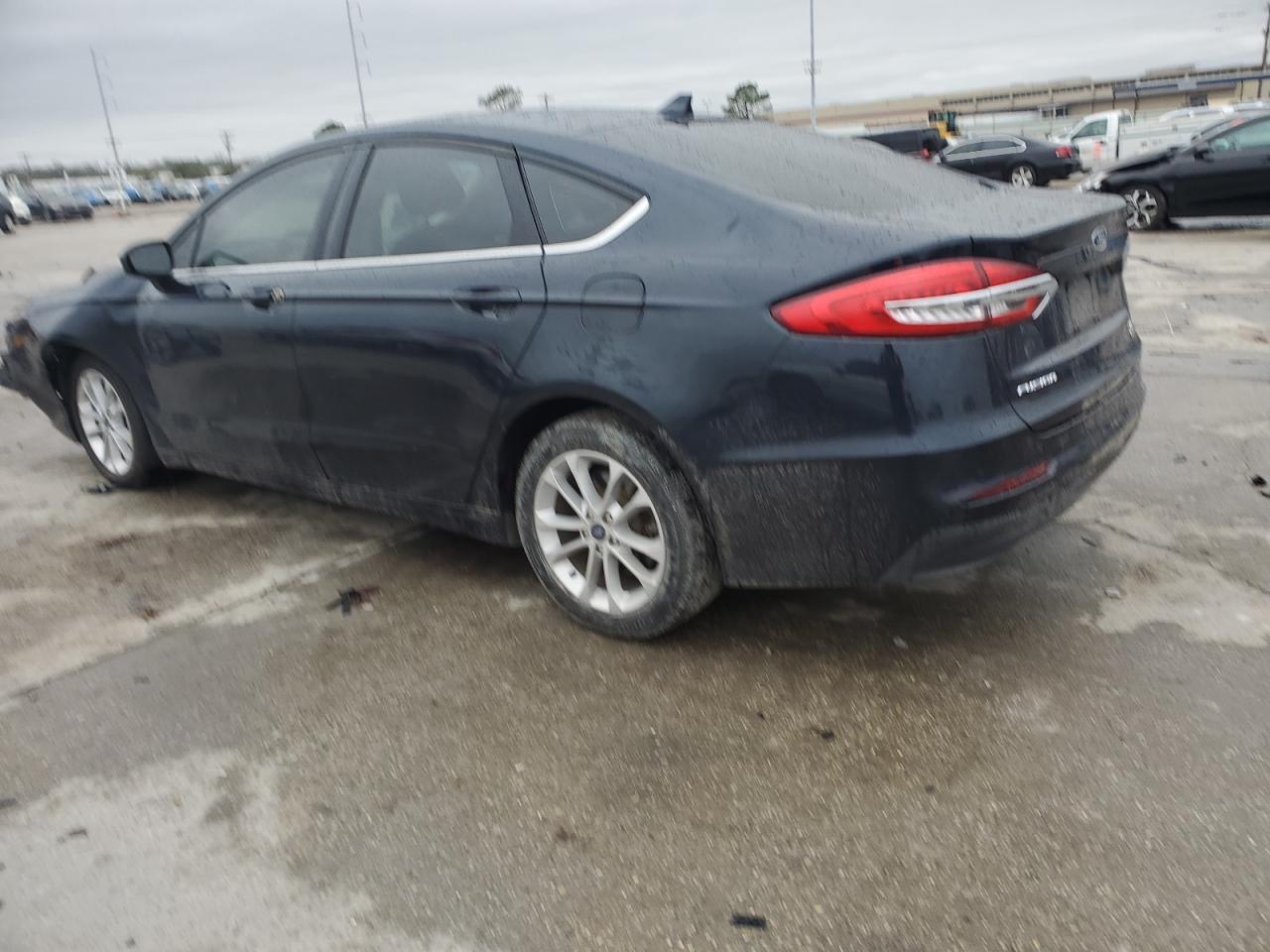 Photo 1 VIN: 3FA6P0LU0LR265631 - FORD FUSION 