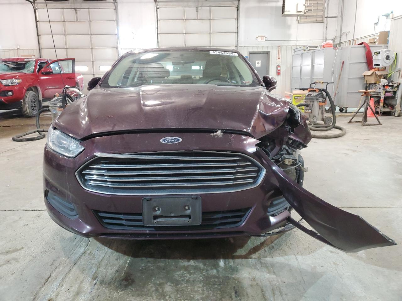 Photo 4 VIN: 3FA6P0LU1DR104044 - FORD FUSION 