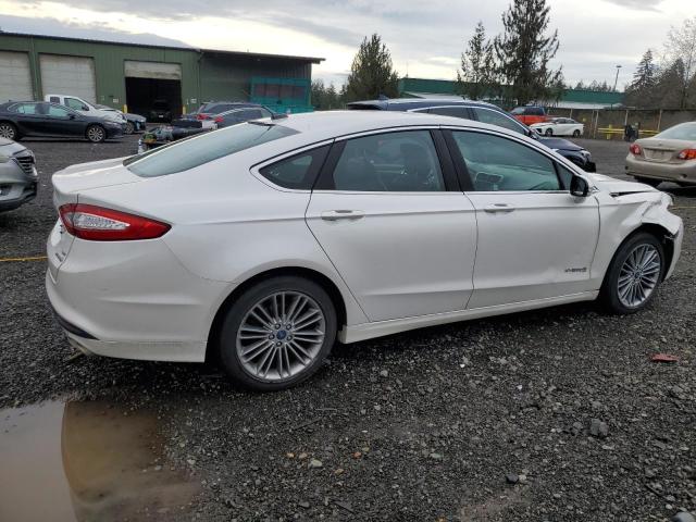 Photo 2 VIN: 3FA6P0LU1DR193033 - FORD FUSION SE 