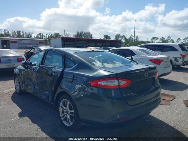 Photo 2 VIN: 3FA6P0LU1FR242184 - FORD FUSION 