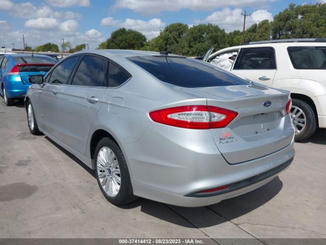 Photo 2 VIN: 3FA6P0LU1FR278456 - FORD FUSION 