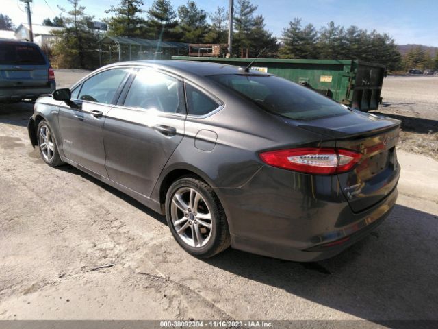 Photo 2 VIN: 3FA6P0LU1GR339287 - FORD FUSION HYBRID 