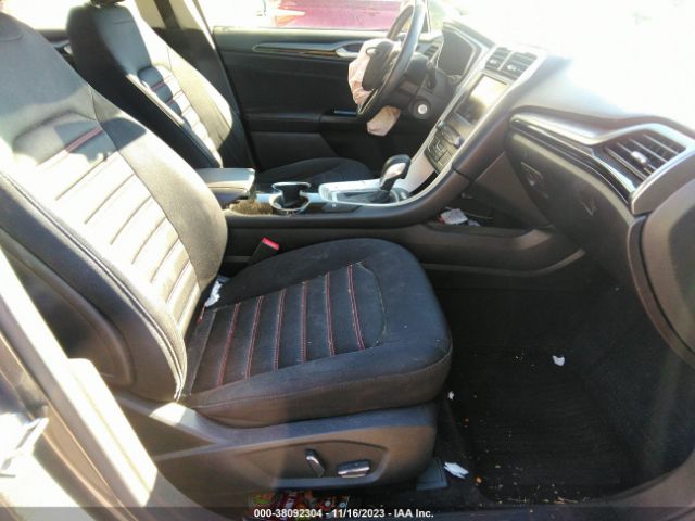 Photo 4 VIN: 3FA6P0LU1GR339287 - FORD FUSION HYBRID 