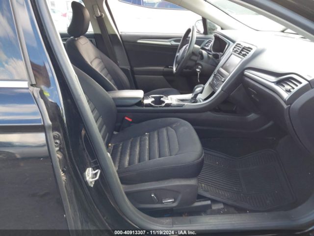 Photo 4 VIN: 3FA6P0LU1GR403702 - FORD FUSION 