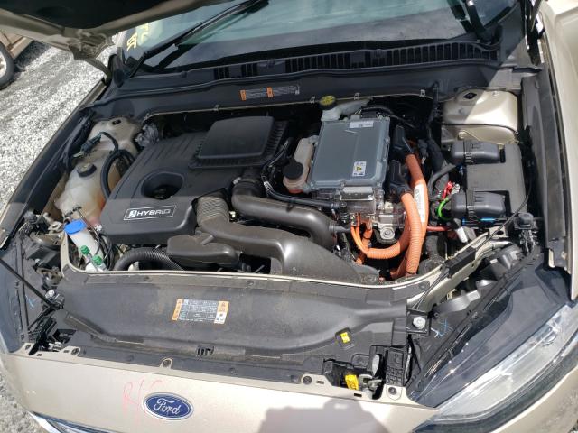 Photo 6 VIN: 3FA6P0LU1HR158384 - FORD FUSION SE 