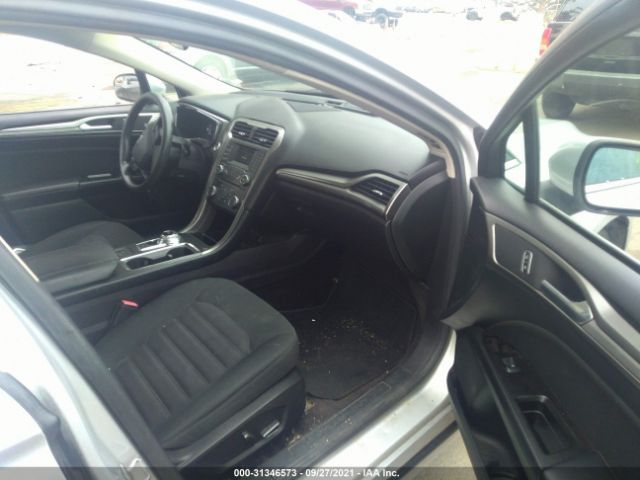 Photo 4 VIN: 3FA6P0LU1HR224805 - FORD FUSION 