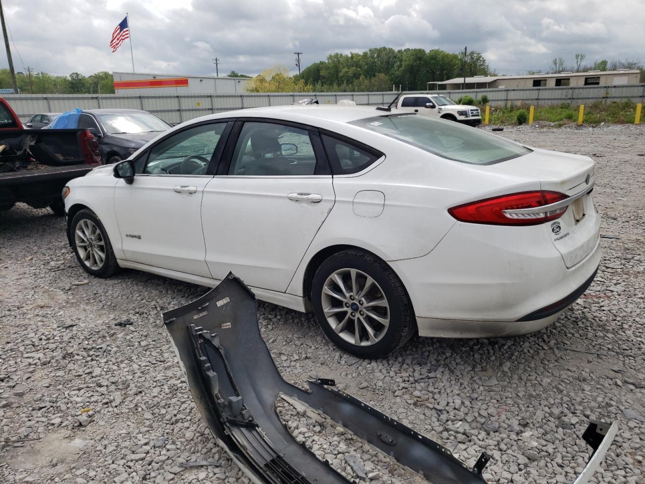 Photo 1 VIN: 3FA6P0LU1HR238638 - FORD FUSION 