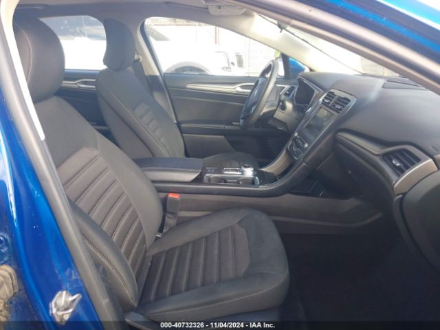 Photo 4 VIN: 3FA6P0LU1HR250918 - FORD FUSION 