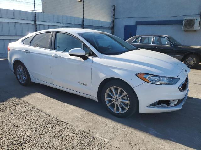 Photo 3 VIN: 3FA6P0LU1HR299990 - FORD FUSION SE 