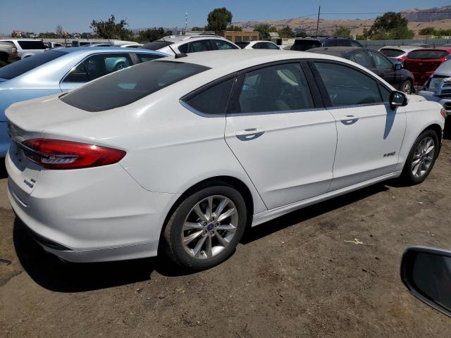 Photo 2 VIN: 3FA6P0LU1HR323396 - FORD FUSION SE 