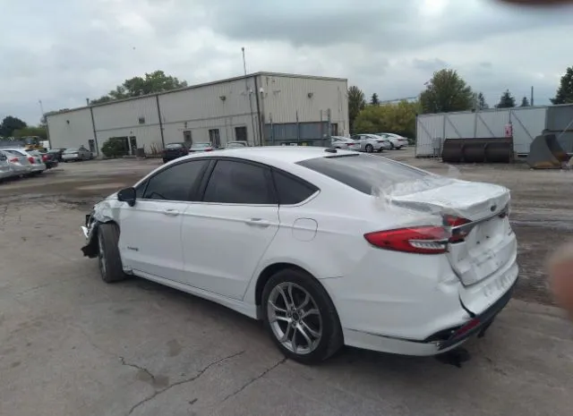 Photo 2 VIN: 3FA6P0LU1HR324497 - FORD FUSION 