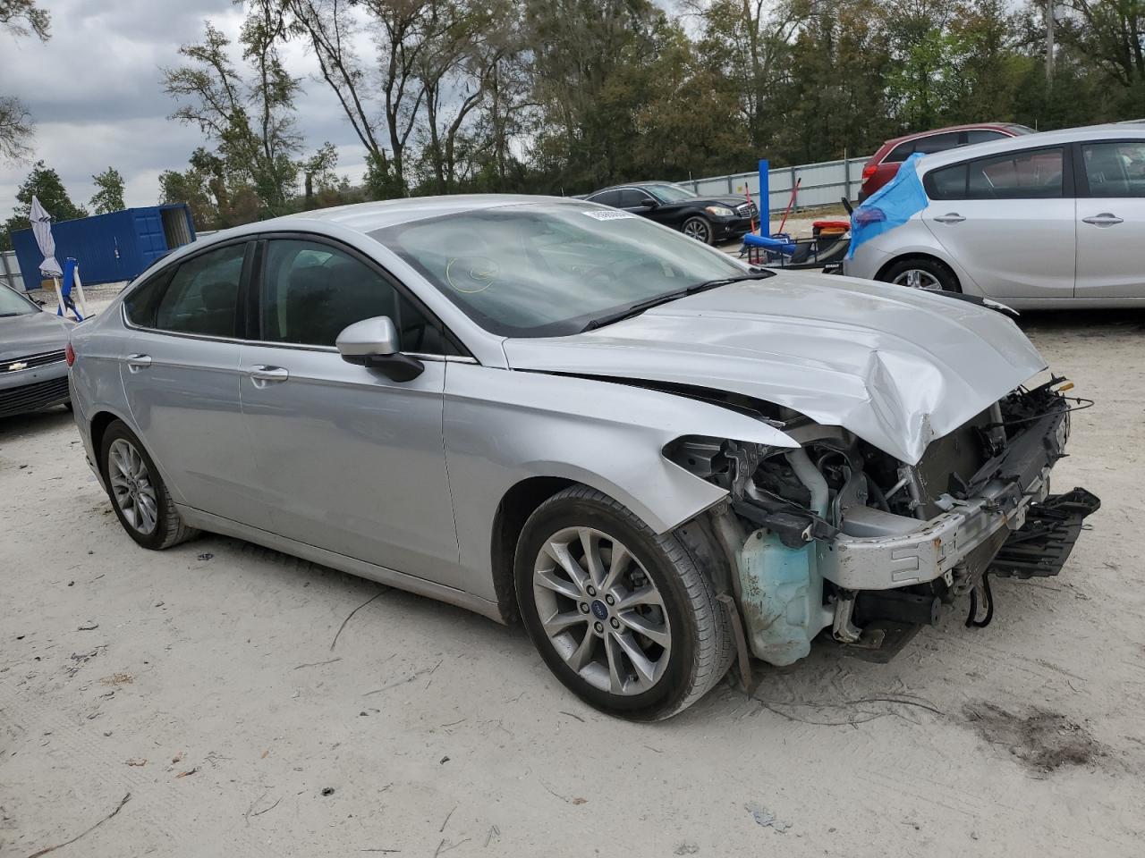 Photo 3 VIN: 3FA6P0LU1HR381489 - FORD FUSION 