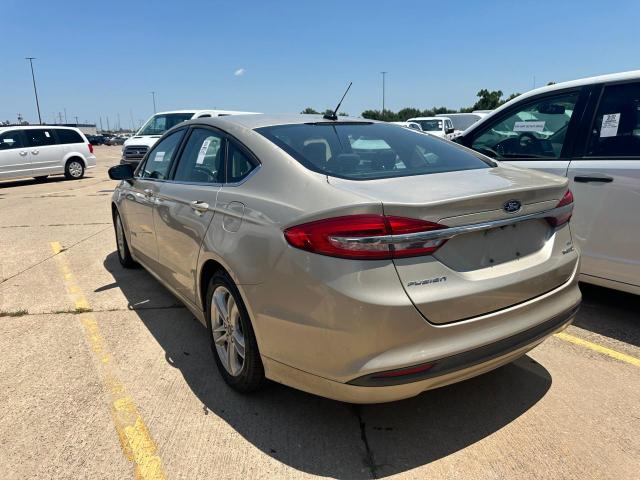 Photo 2 VIN: 3FA6P0LU1JR111846 - FORD FUSION 