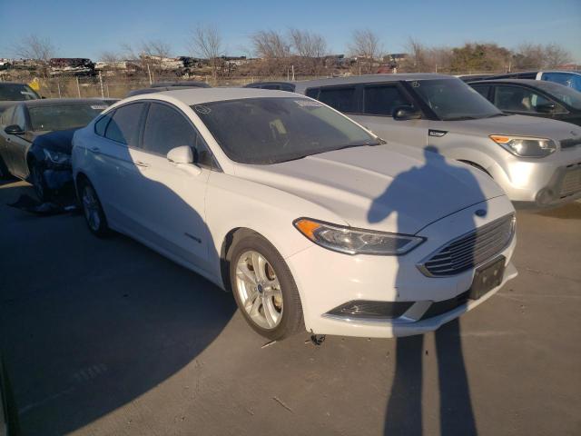 Photo 3 VIN: 3FA6P0LU1JR129800 - FORD FUSION SE 