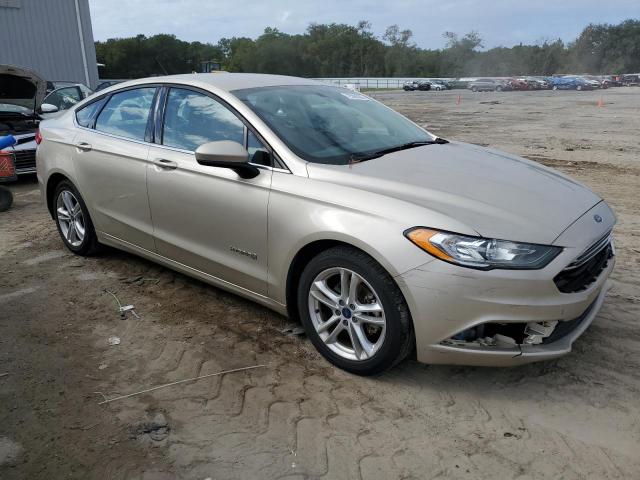 Photo 3 VIN: 3FA6P0LU1JR137590 - FORD FUSION 