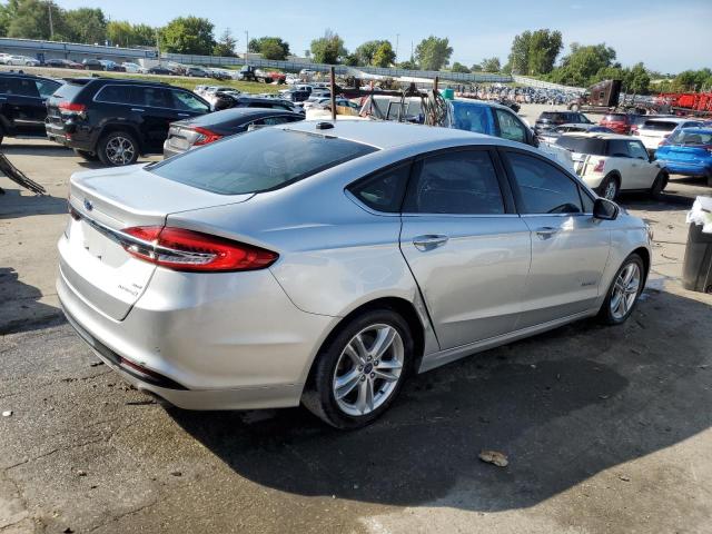 Photo 2 VIN: 3FA6P0LU1JR208156 - FORD FUSION SE 