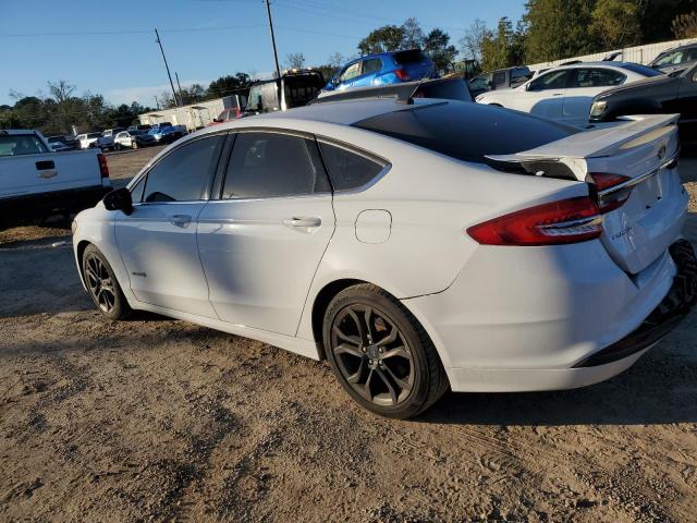 Photo 1 VIN: 3FA6P0LU1JR241898 - FORD FUSION SE 