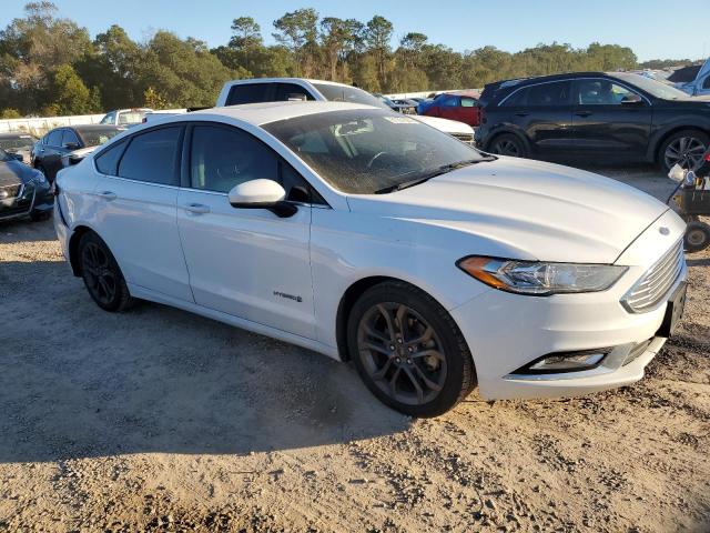 Photo 3 VIN: 3FA6P0LU1JR241898 - FORD FUSION SE 