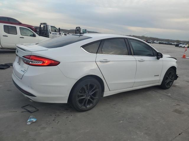 Photo 2 VIN: 3FA6P0LU1JR255817 - FORD FUSION SE 