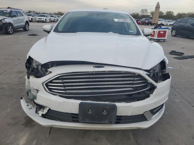 Photo 4 VIN: 3FA6P0LU1JR255817 - FORD FUSION SE 