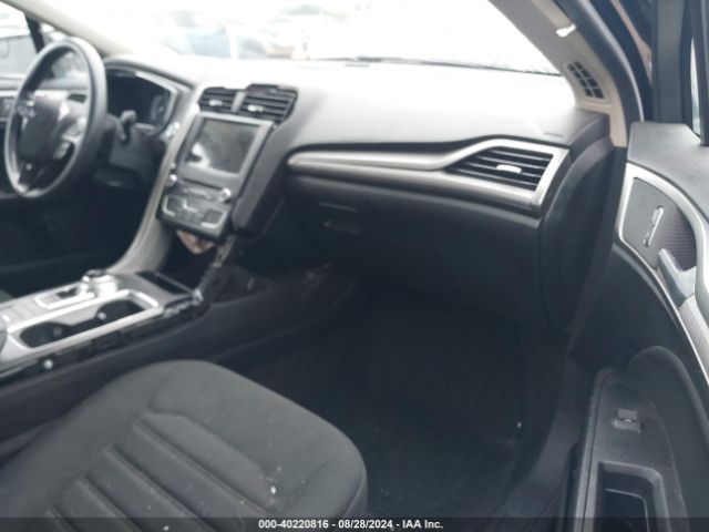 Photo 4 VIN: 3FA6P0LU1JR274500 - FORD FUSION 