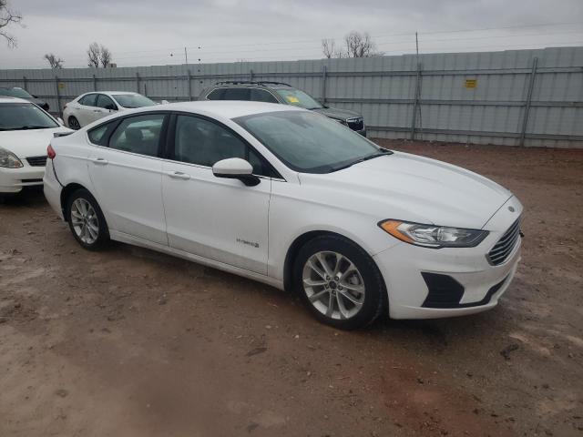 Photo 3 VIN: 3FA6P0LU1KR124582 - FORD FUSION SE 