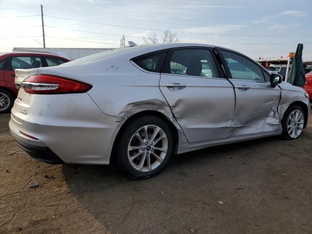 Photo 2 VIN: 3FA6P0LU1KR131807 - FORD FUSION SE 