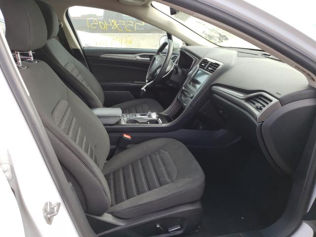 Photo 4 VIN: 3FA6P0LU1KR143892 - FORD FUSION SE 