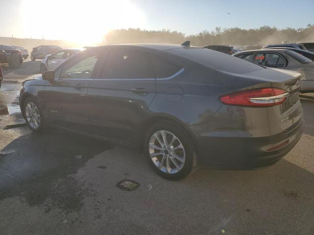 Photo 1 VIN: 3FA6P0LU1KR188623 - FORD FUSION SE 