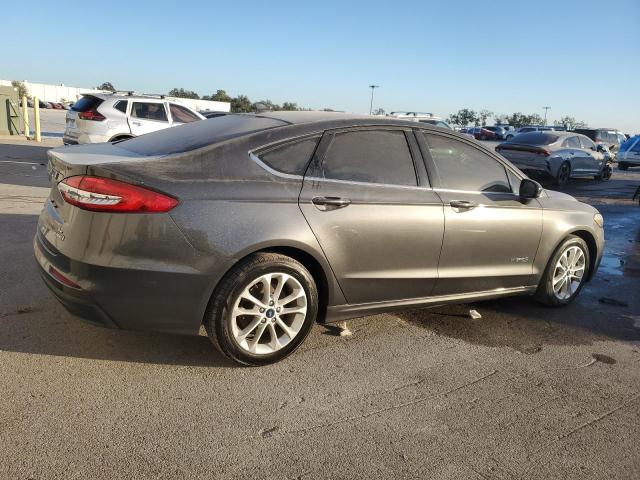 Photo 2 VIN: 3FA6P0LU1KR188623 - FORD FUSION SE 