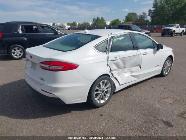 Photo 3 VIN: 3FA6P0LU1KR210460 - FORD FUSION 