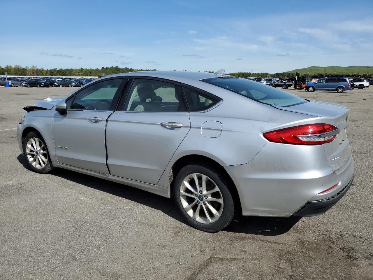 Photo 1 VIN: 3FA6P0LU1KR212306 - FORD FUSION 