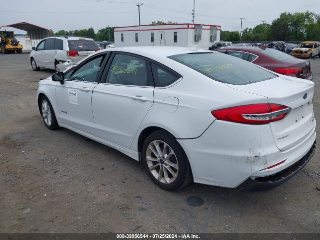 Photo 2 VIN: 3FA6P0LU1KR226481 - FORD FUSION 