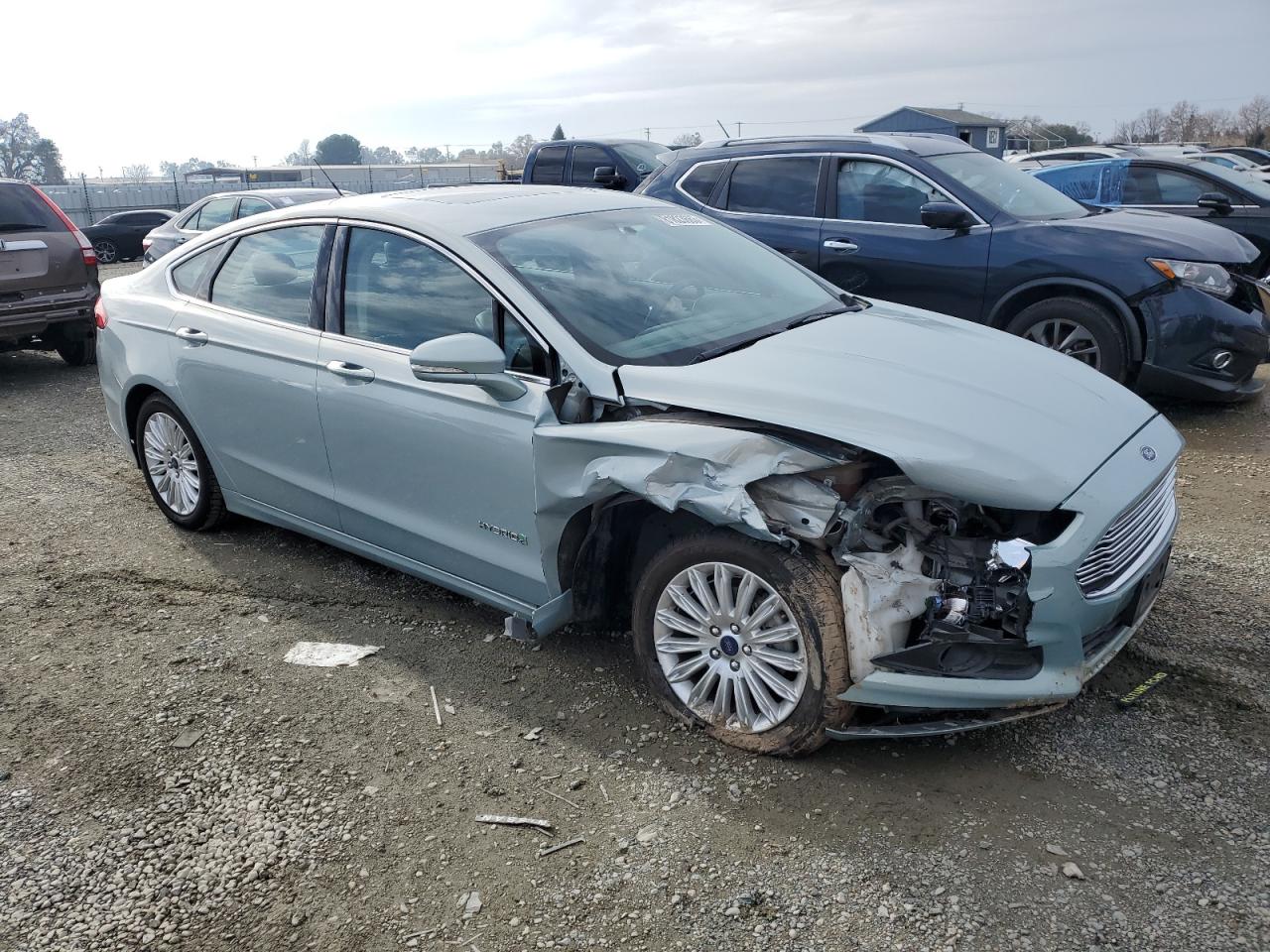 Photo 3 VIN: 3FA6P0LU2DR219557 - FORD FUSION 