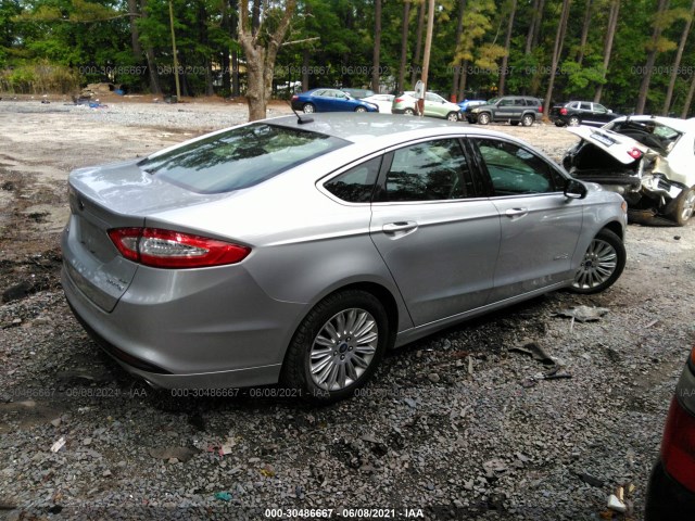 Photo 3 VIN: 3FA6P0LU2DR243356 - FORD FUSION 