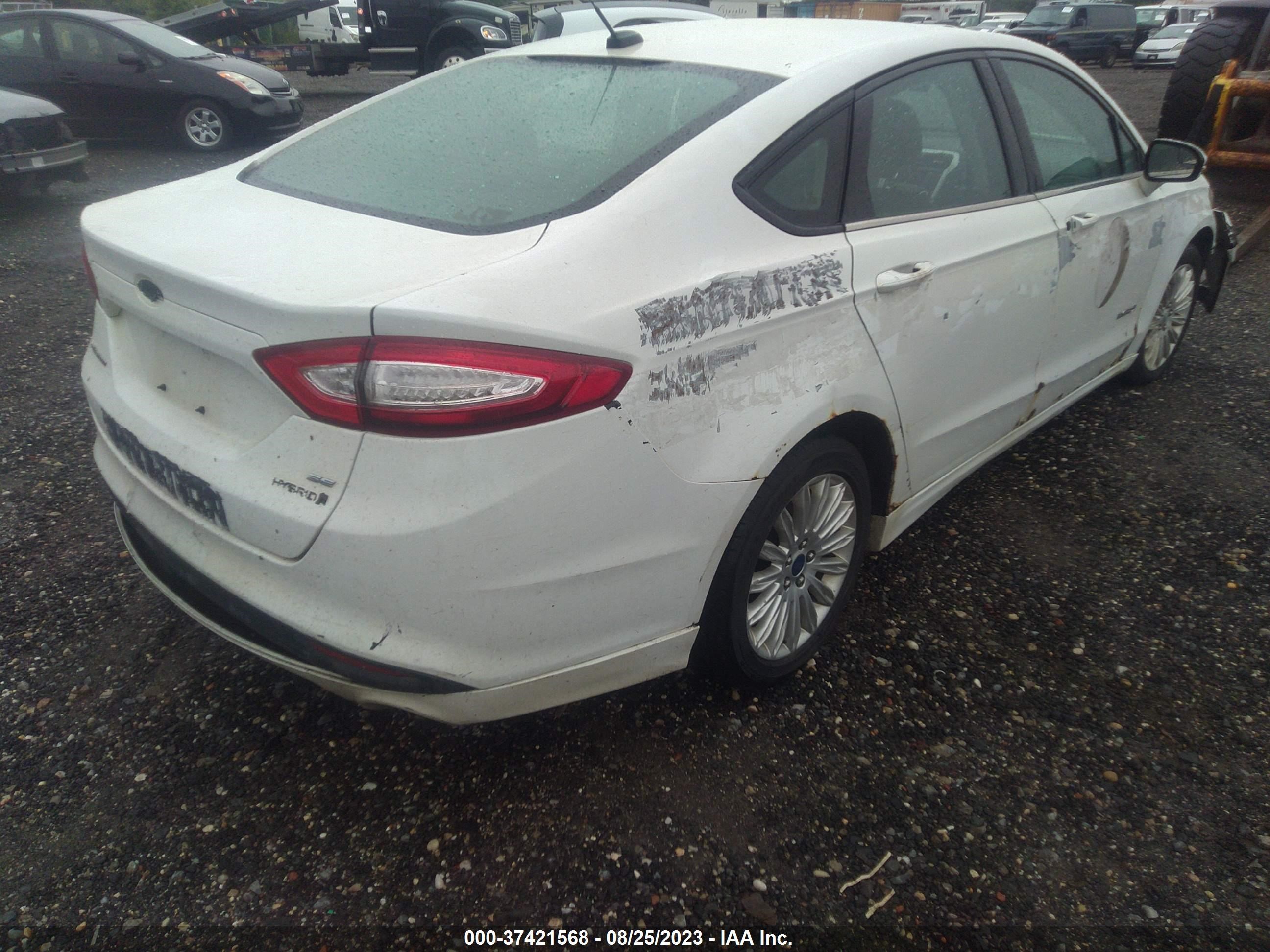 Photo 3 VIN: 3FA6P0LU2DR283100 - FORD FUSION 