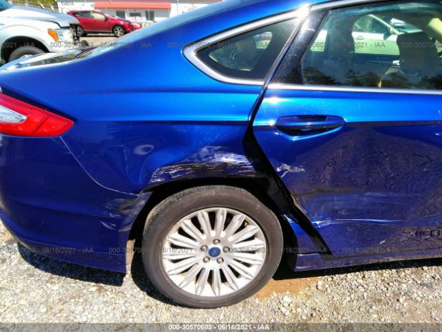 Photo 5 VIN: 3FA6P0LU2ER257131 - FORD FUSION 