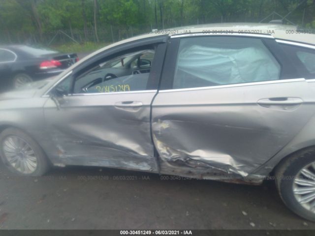 Photo 5 VIN: 3FA6P0LU2FR217598 - FORD FUSION 