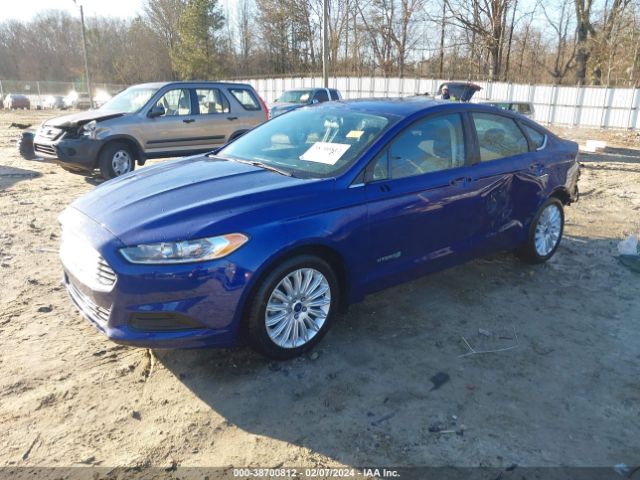 Photo 1 VIN: 3FA6P0LU2FR254375 - FORD FUSION 