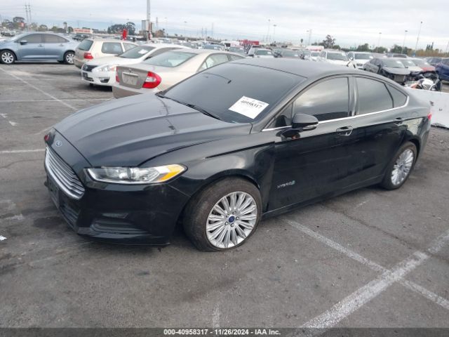 Photo 1 VIN: 3FA6P0LU2GR291105 - FORD FUSION 