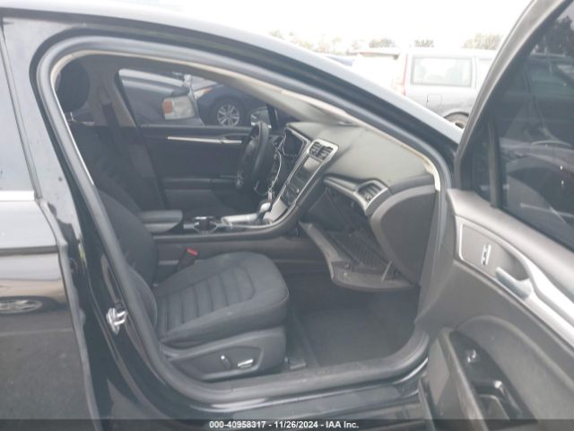 Photo 4 VIN: 3FA6P0LU2GR291105 - FORD FUSION 