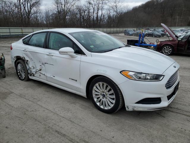 Photo 3 VIN: 3FA6P0LU2GR307349 - FORD FUSION 