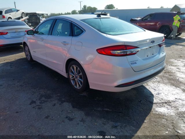 Photo 2 VIN: 3FA6P0LU2HR148687 - FORD FUSION 