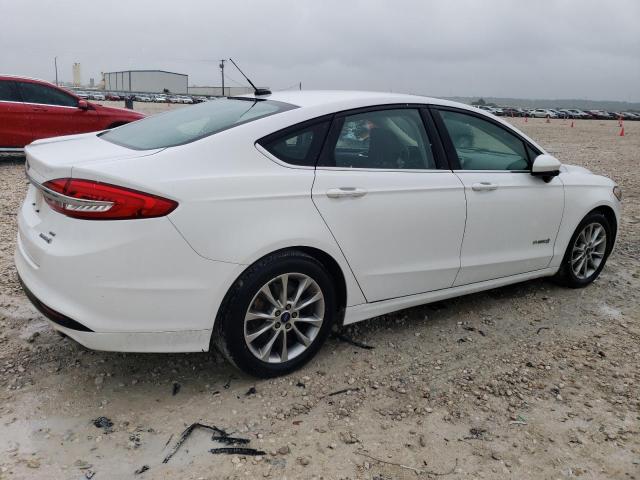 Photo 2 VIN: 3FA6P0LU2HR191040 - FORD FUSION 