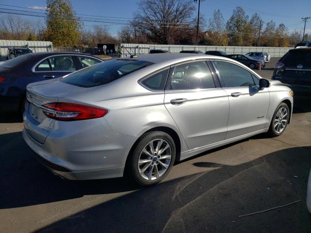 Photo 2 VIN: 3FA6P0LU2HR250877 - FORD FUSION SE 